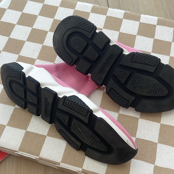 Authentic Balenciaga shoes in great condition - Picture 4 of 7